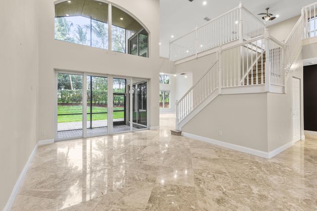 6966 Great Falls Circle, Boynton Beach, FL 33437