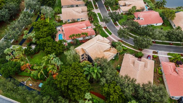 6966 Great Falls Circle, Boynton Beach, FL 33437