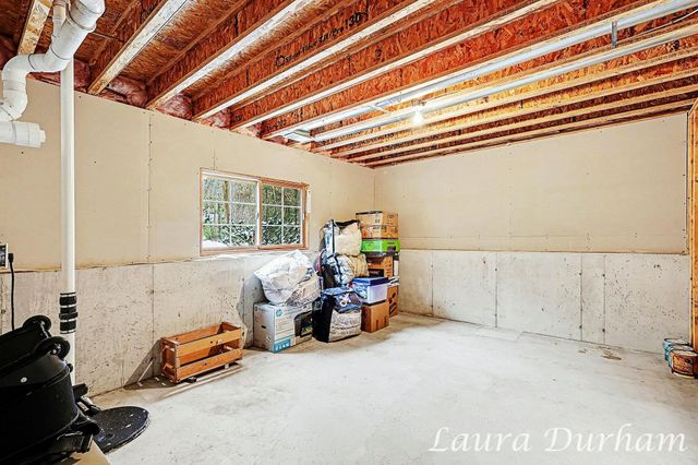 2468 Orchard Valley Drive, Fennville, MI 49408