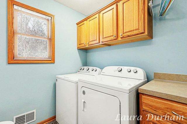 2468 Orchard Valley Drive, Fennville, MI 49408