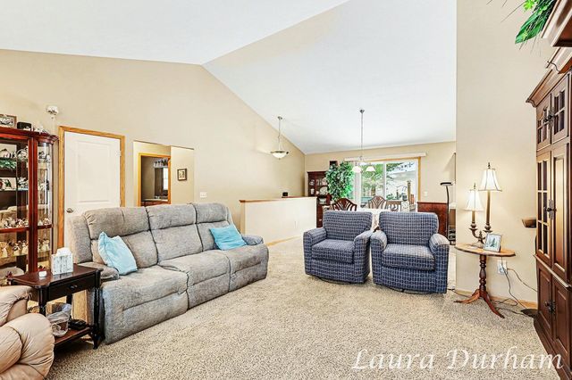 2468 Orchard Valley Drive, Fennville, MI 49408