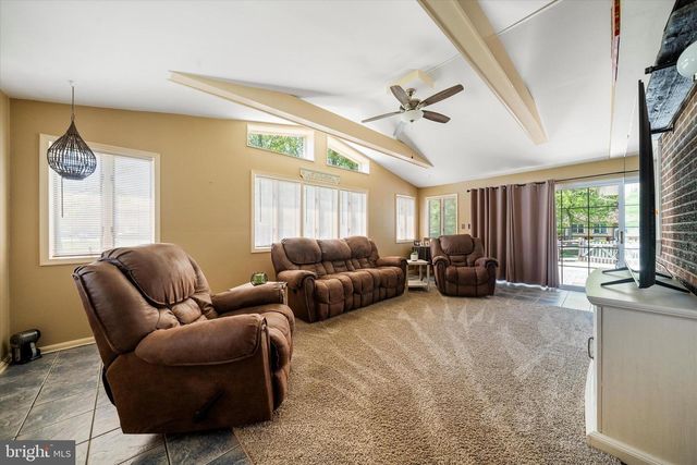 2 CHRISSY CT, Bear, DE 19701