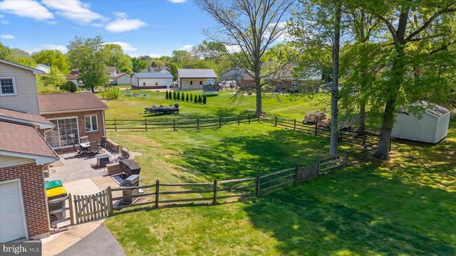 2 CHRISSY CT, Bear, DE 19701