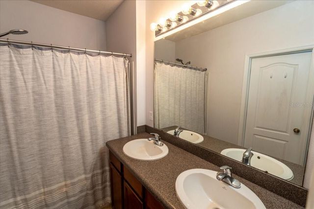 9117 MOONLIT MEADOWS LOOP, Riverview, FL 33578