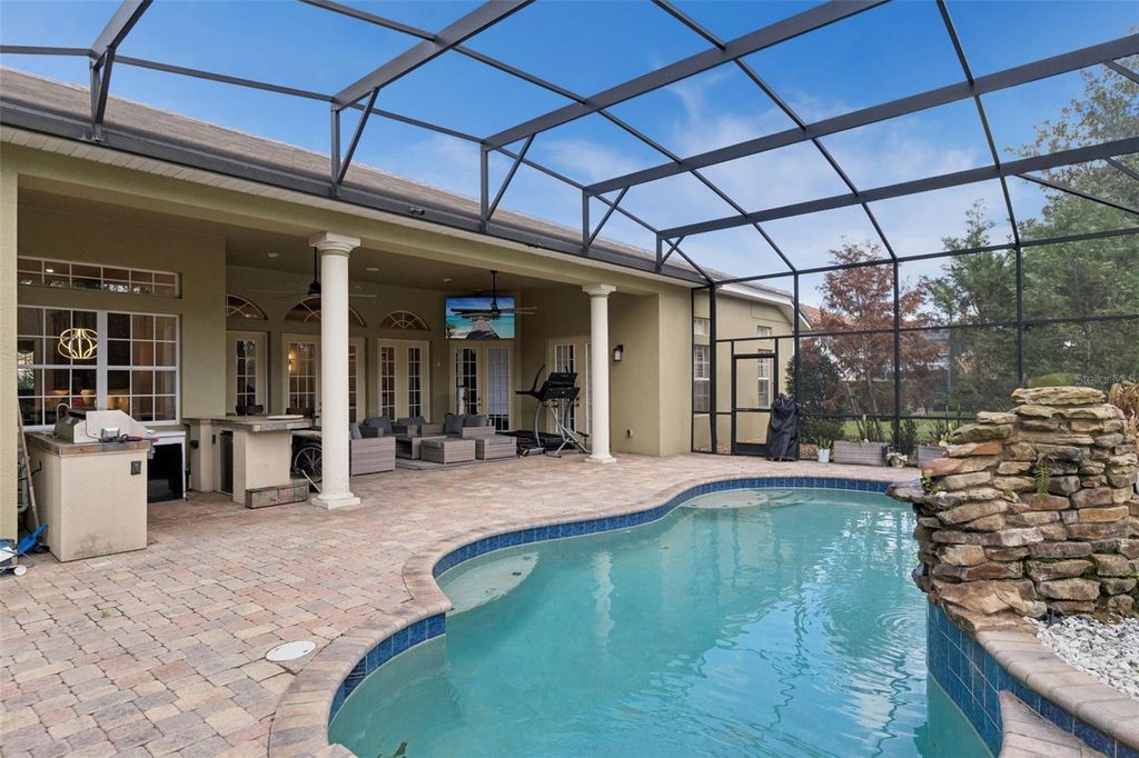 Image 31 of property listing at 11044 HAWKSHEAD COURT, Windermere, FL 34786