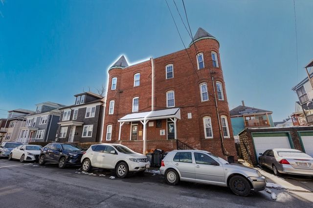 76 Belden St, Boston, MA 02125