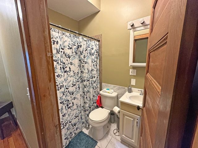 76 Belden St, Boston, MA 02125