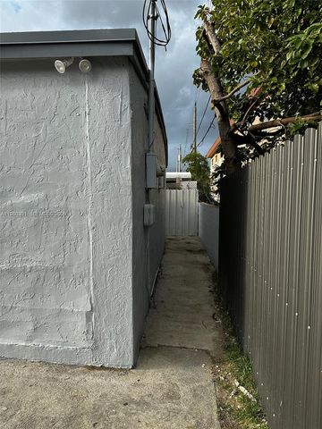 2223 NW 32nd Street, Miami, FL 33142