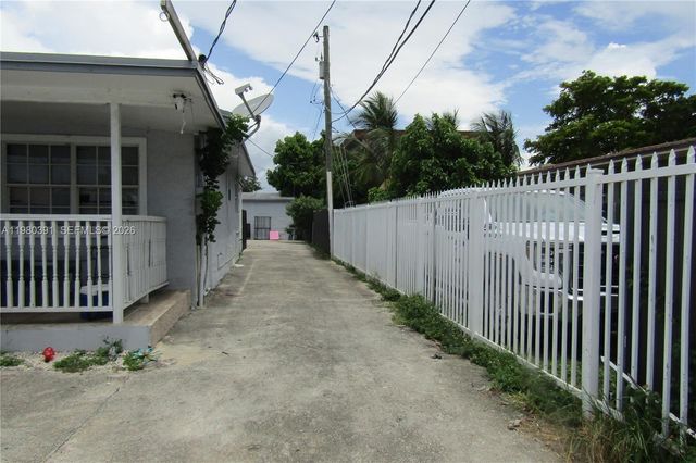 2223 NW 32nd Street, Miami, FL 33142