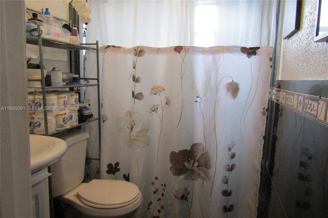 2223 NW 32nd Street, Miami, FL 33142