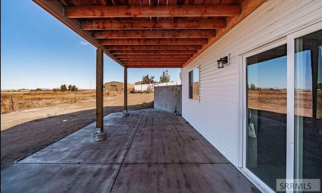102 N Stocktrail Drive, Idaho Falls, ID 83401