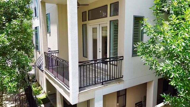 2034 Colquitt Street A, Houston, TX 77098