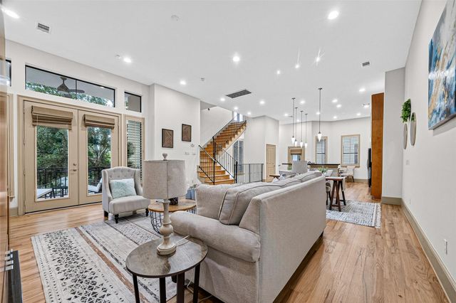 2034 Colquitt Street A, Houston, TX 77098