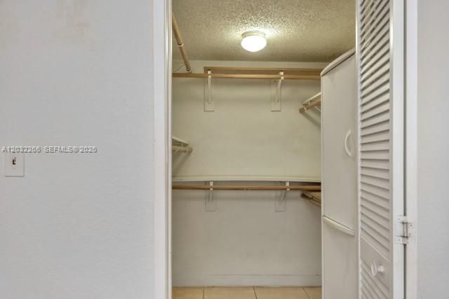 2735 W 52nd Street 402, Hialeah, FL 33016