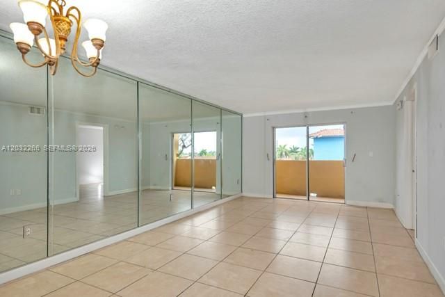 2735 W 52nd Street 402, Hialeah, FL 33016