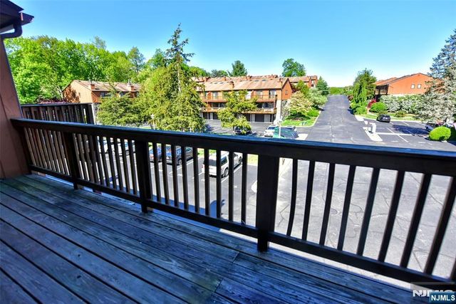 15B Brookside Heights 15B, Wanaque, NJ 07465