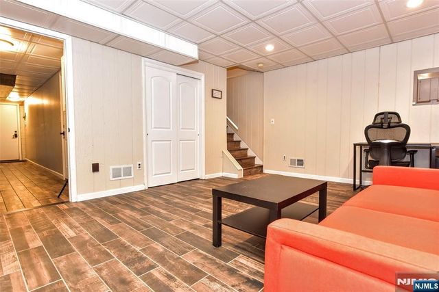 15B Brookside Heights 15B, Wanaque, NJ 07465