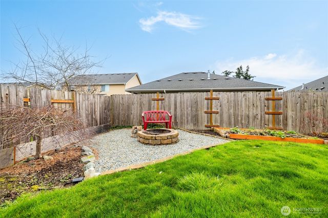 1712 Hillcrest Loop, Mount Vernon, WA 98274