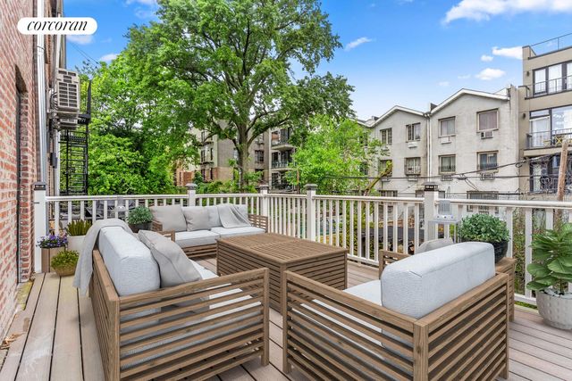 607 HALSEY Street, New York City, NY 11233
