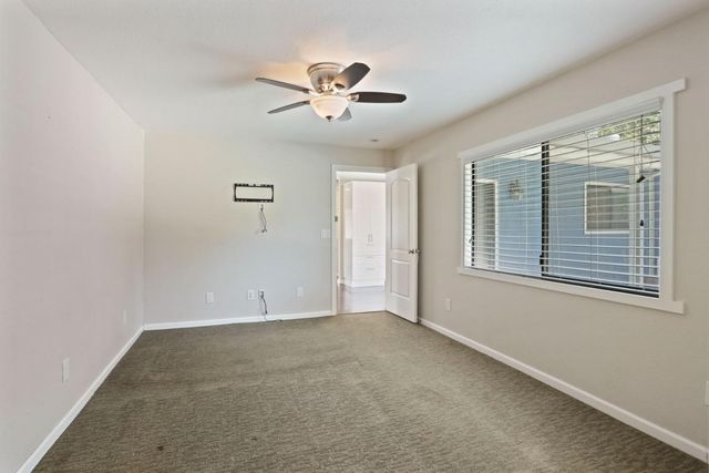9109 Valley Dr, Stockton, CA 95212