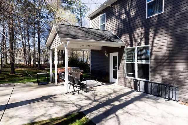 402 Spring Lake Drive, Monroe, NC 28110