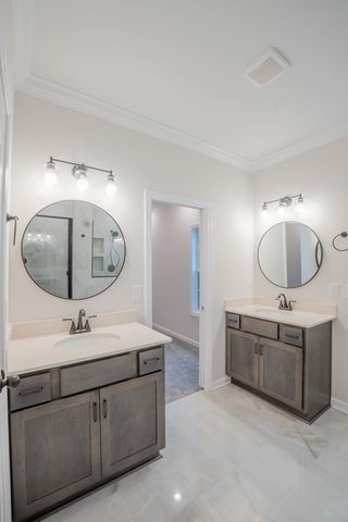 584 Summerfield, Clarksville, TN 37040