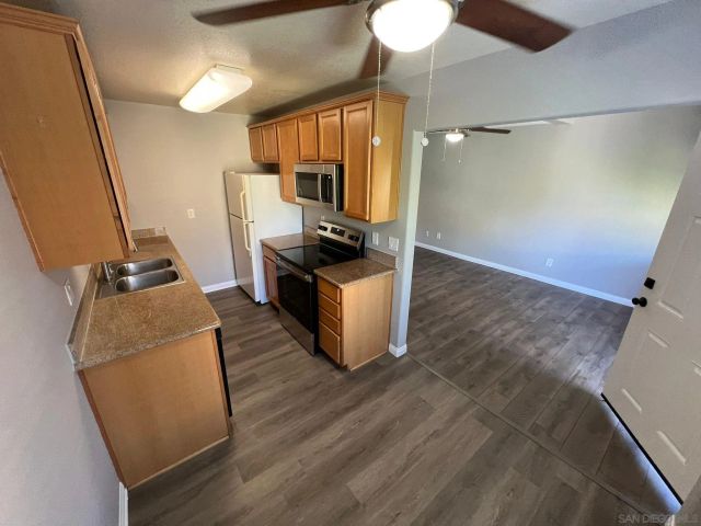 2360 Paseo De Laura 16, Oceanside, CA 92056
