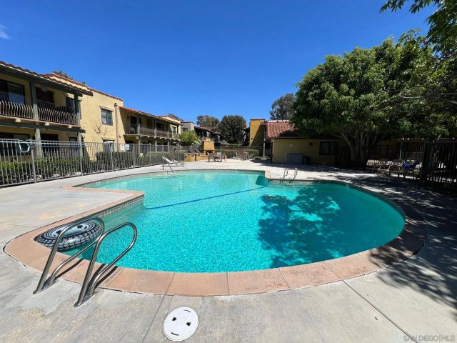 2360 Paseo De Laura 16, Oceanside, CA 92056