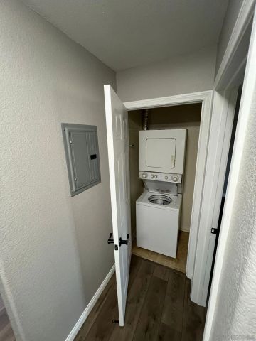 2360 Paseo De Laura 16, Oceanside, CA 92056