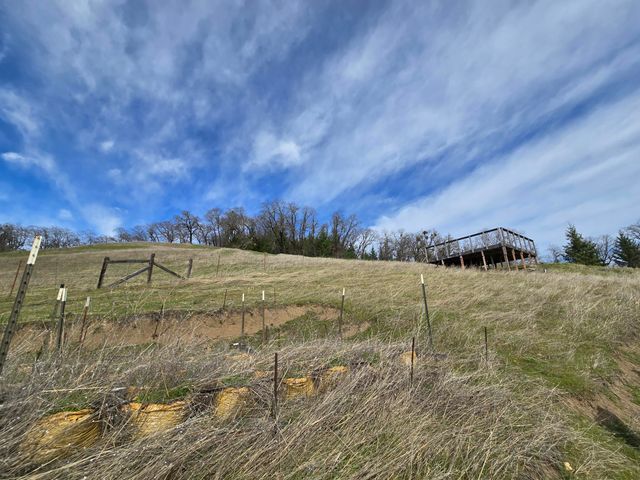 495 Wool Mt. Road, Zenia, CA 95595