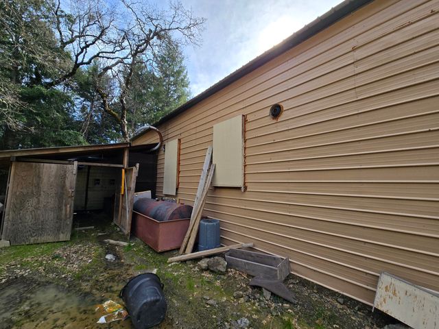 495 Wool Mt. Road, Zenia, CA 95595