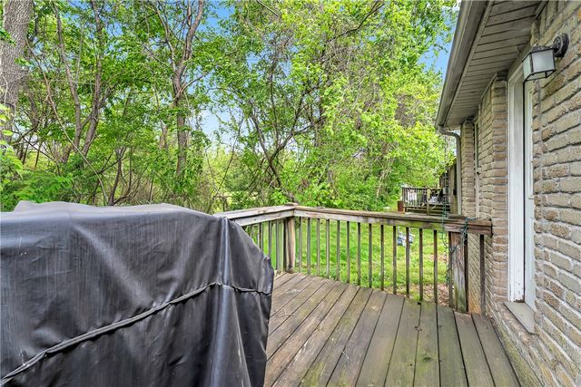 202 Hunter Allen, Springdale, AR 72764
