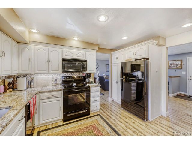 6893 Gray Cir, Arvada, CO 80003