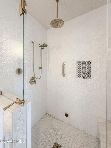 4255 Saddlecrest Lane, Westlake Village, CA 91361