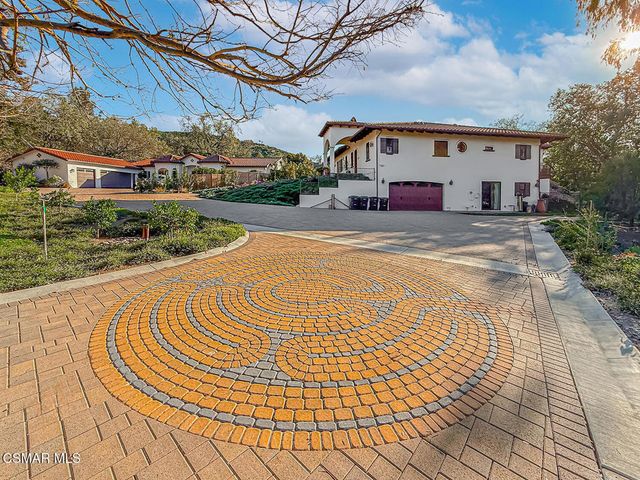 4255 Saddlecrest Lane, Westlake Village, CA 91361