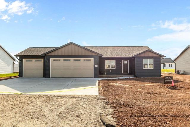 2051 RED FOX LANE, Kaukauna, WI 54130