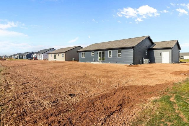 2051 RED FOX LANE, Kaukauna, WI 54130