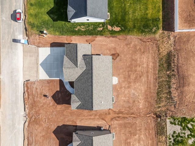 2051 RED FOX LANE, Kaukauna, WI 54130