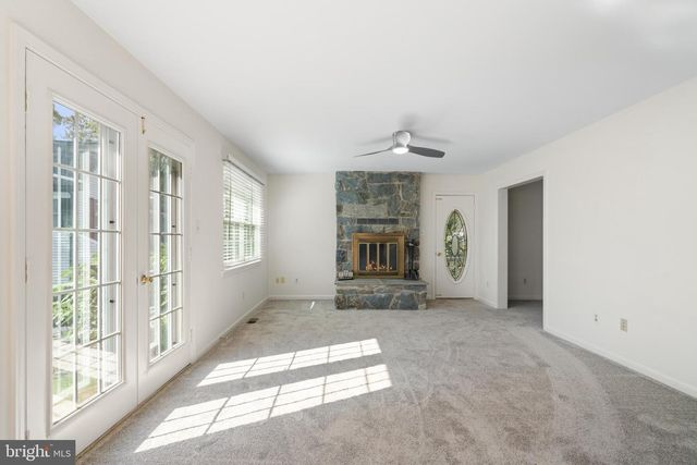 6218 STONEHUNT PL, Clifton, VA 20124