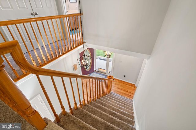 6218 STONEHUNT PL, Clifton, VA 20124