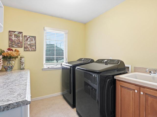 7175 N Georgetowne, Washington Twp, MI 48095