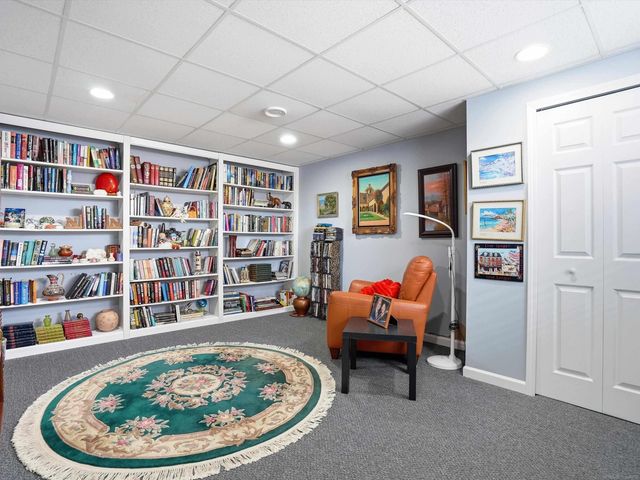 7175 N Georgetowne, Washington Twp, MI 48095