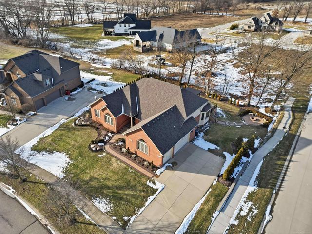 7175 N Georgetowne, Washington Twp, MI 48095