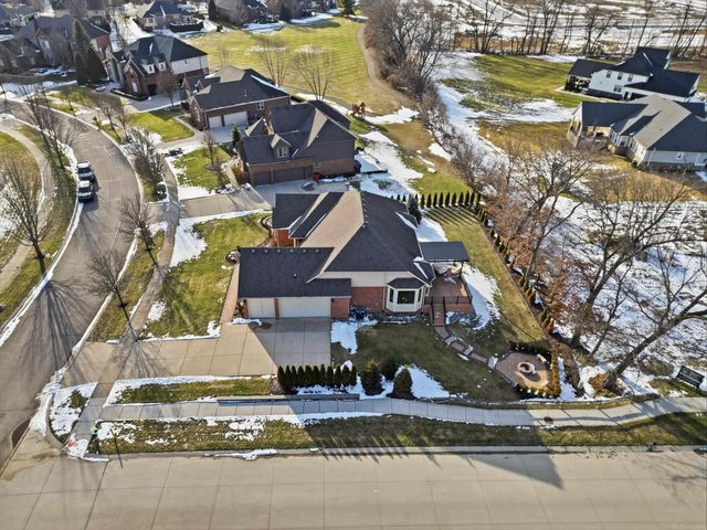 7175 N Georgetowne, Washington Twp, MI 48095