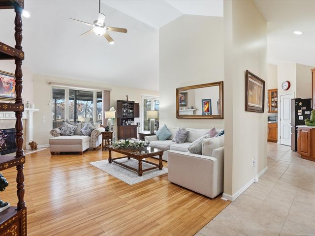 7175 N Georgetowne, Washington Twp, MI 48095