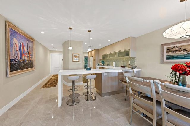 5757 GULF OF MEXICO DRIVE 305, Longboat Key, FL 34228