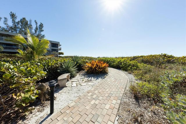 5757 GULF OF MEXICO DRIVE 305, Longboat Key, FL 34228