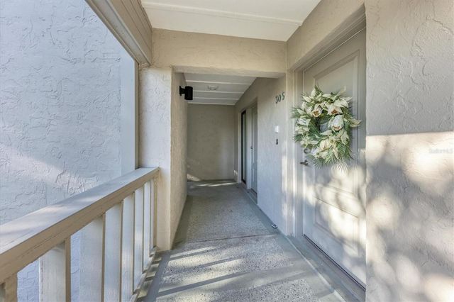 5757 GULF OF MEXICO DRIVE 305, Longboat Key, FL 34228