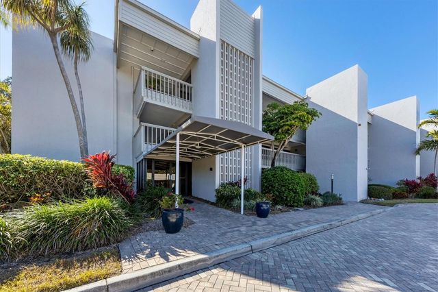 5757 GULF OF MEXICO DRIVE 305, Longboat Key, FL 34228