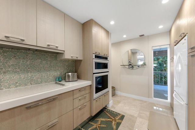 5757 GULF OF MEXICO DRIVE 305, Longboat Key, FL 34228